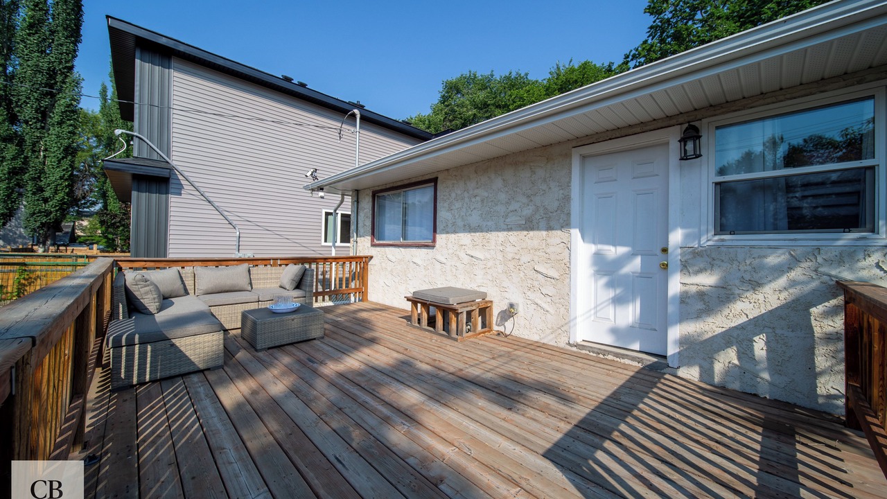 Photo of Patio Balcony in North Central Edmonton