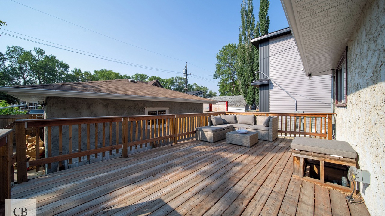 Photo of Patio Balcony in North Central Edmonton