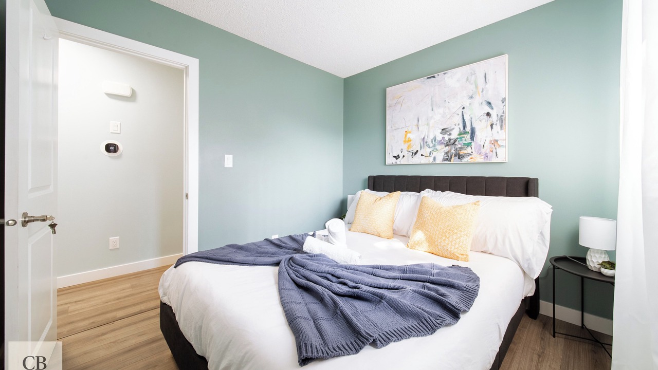 Photo of Bedroom in North Central Edmonton