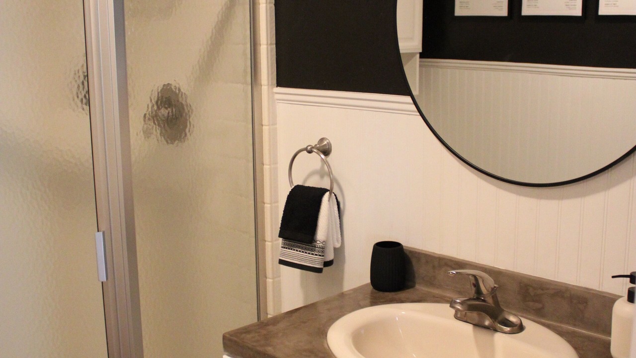 Photo of Bathroom in Lake City