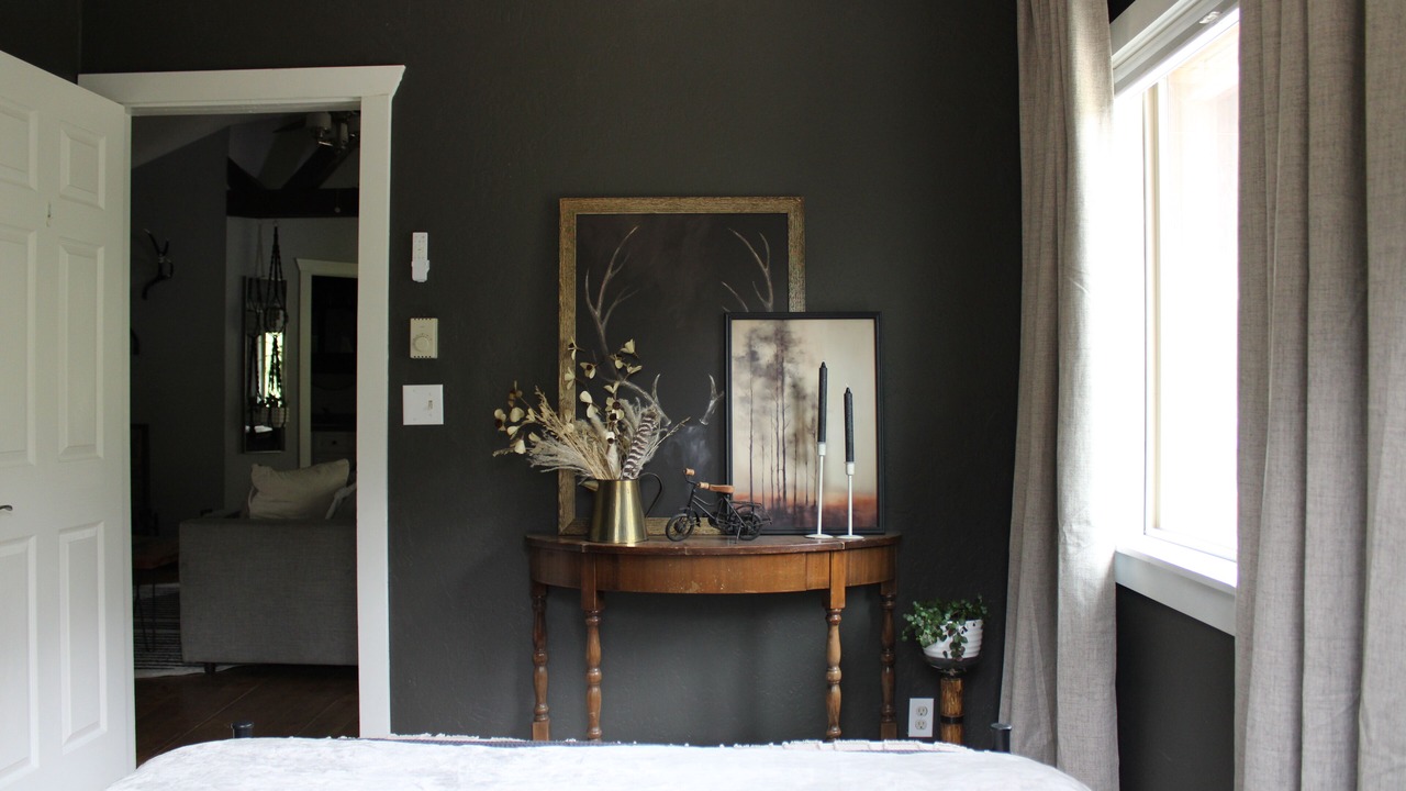 Photo of Bedroom in Lake City