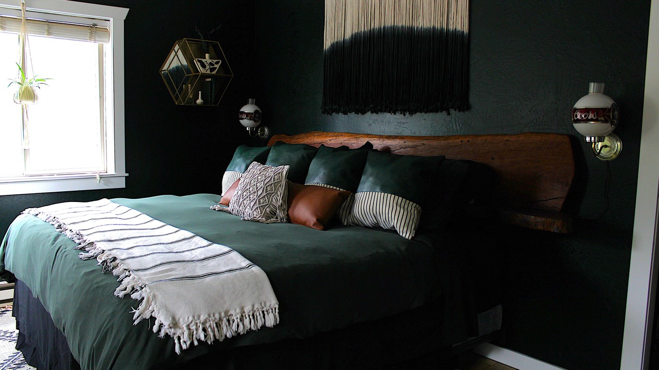 Photo of Bedroom in Lake City