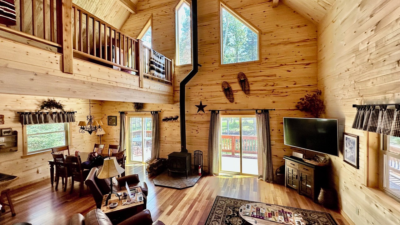 Photo of Bedroom in Cimarron