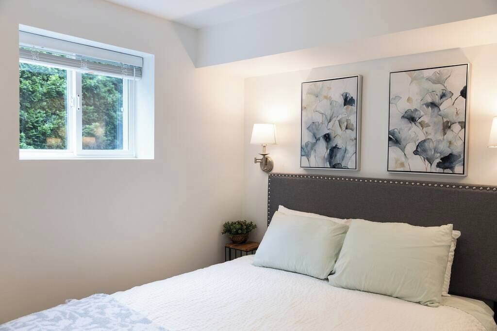 Photo of Bedroom in Horseshoe Bay