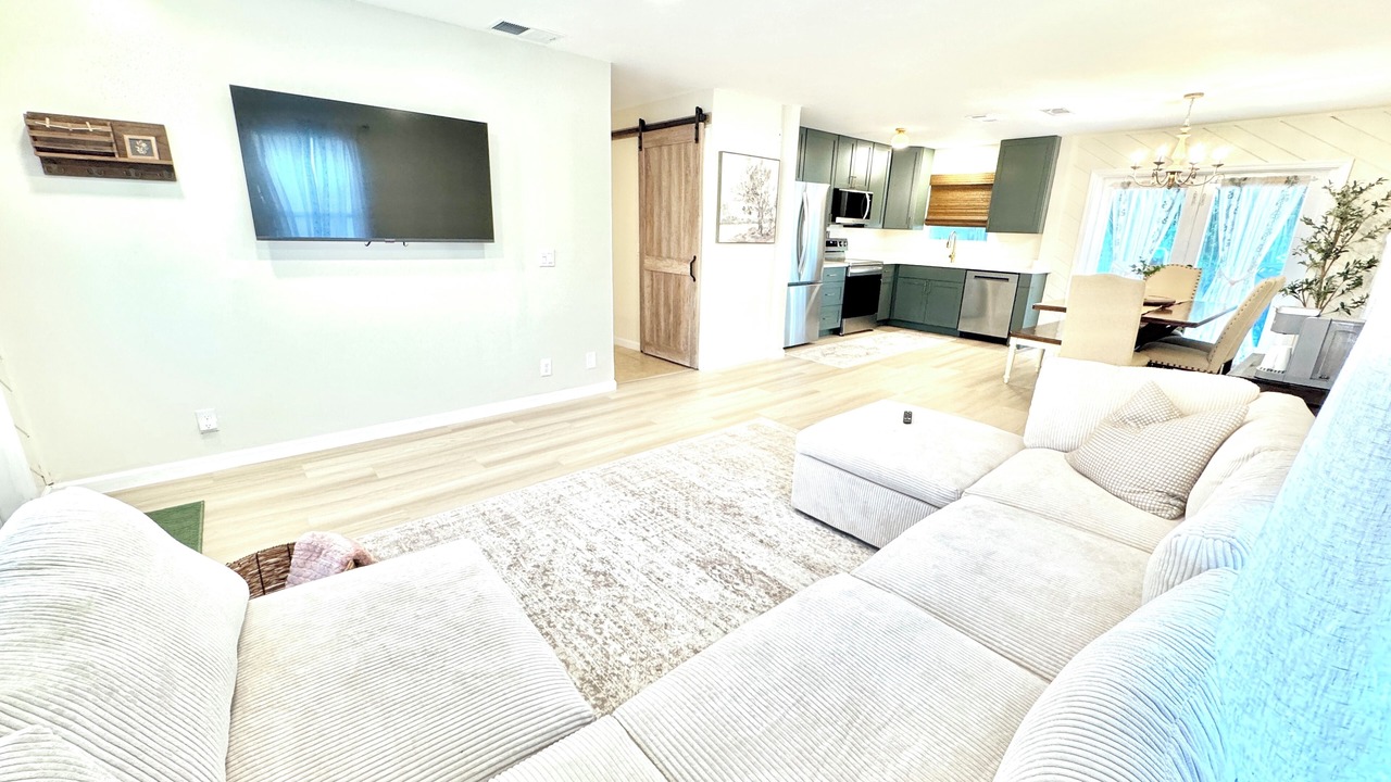 Photo of Livingroom in Jupiter Farms