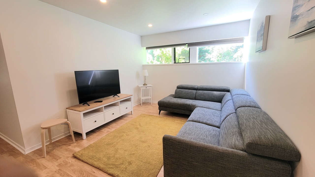 Photo of Livingroom in West Vancouver
