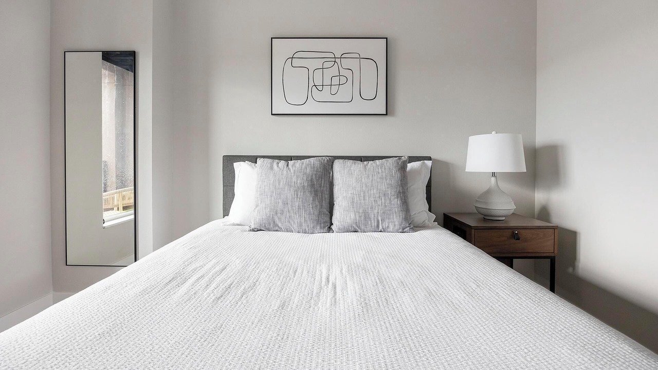 Photo of Bedroom in Englewood