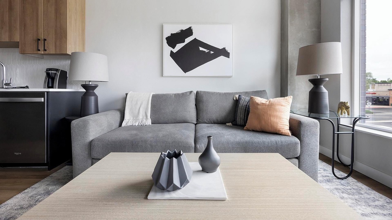 Photo of Livingroom in Englewood