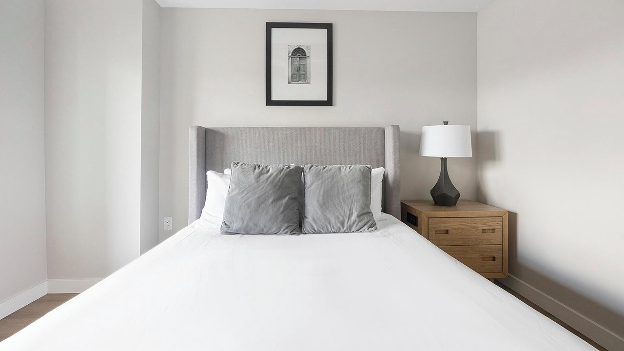 Photo of Bedroom in Englewood