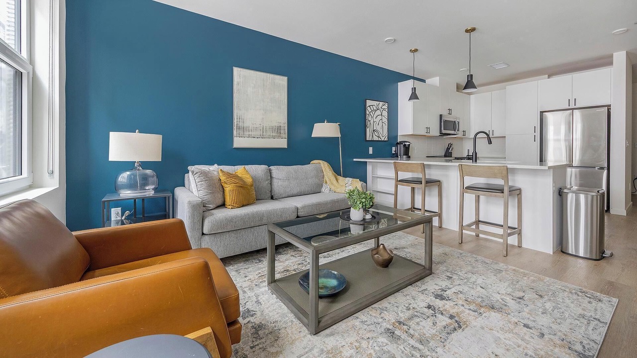 Photo of Livingroom in Civic Center