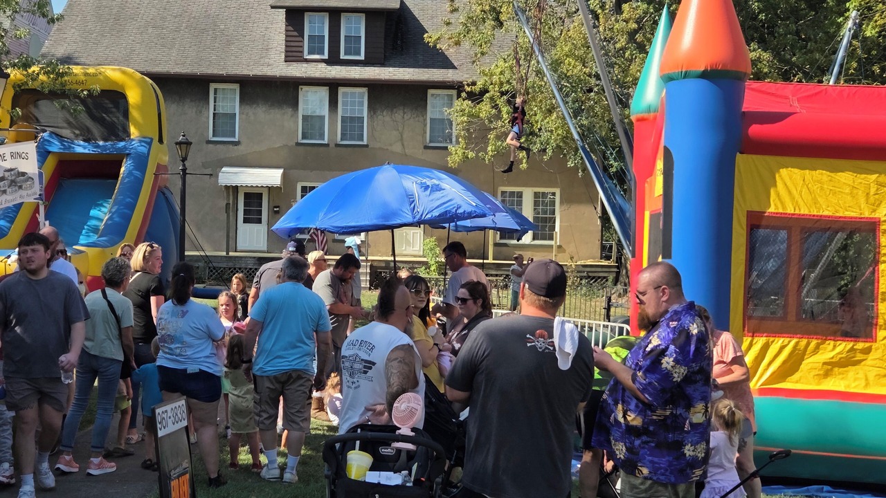 Photo of Others in Vermilion