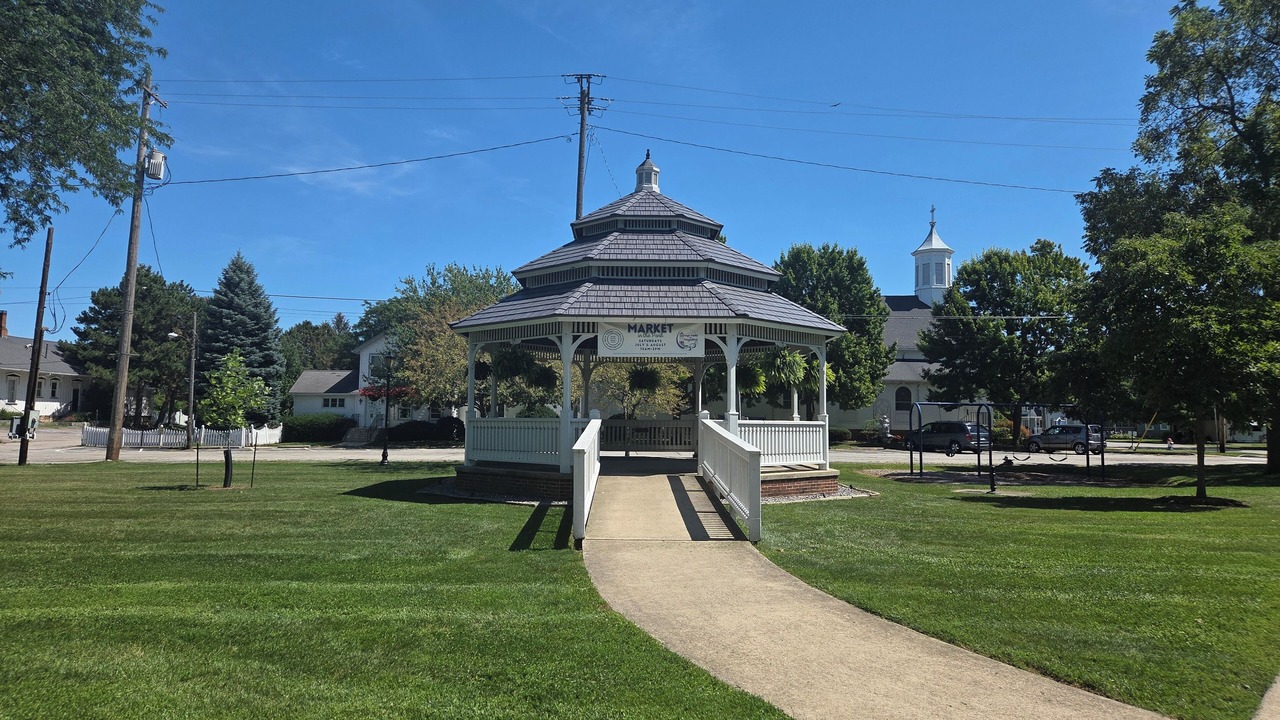 Photo of Others in Vermilion