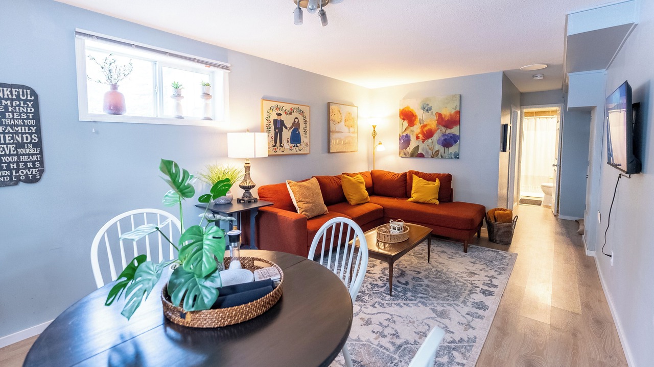 Photo of Livingroom in Red Deer