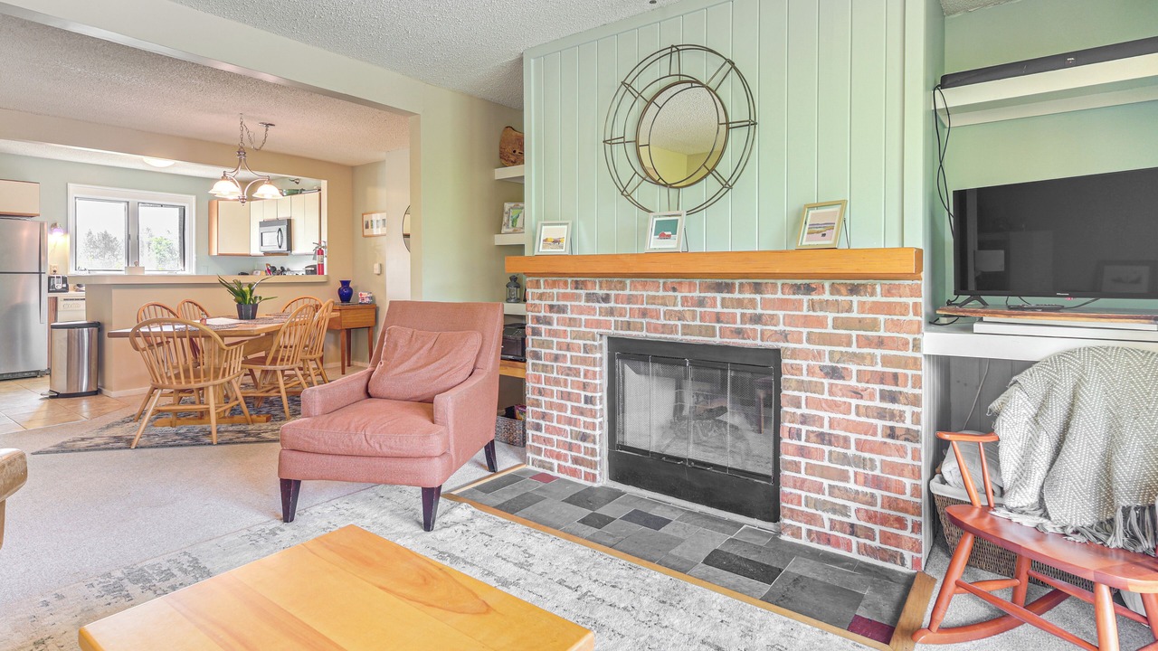 Photo of Livingroom in Bolton Valley
