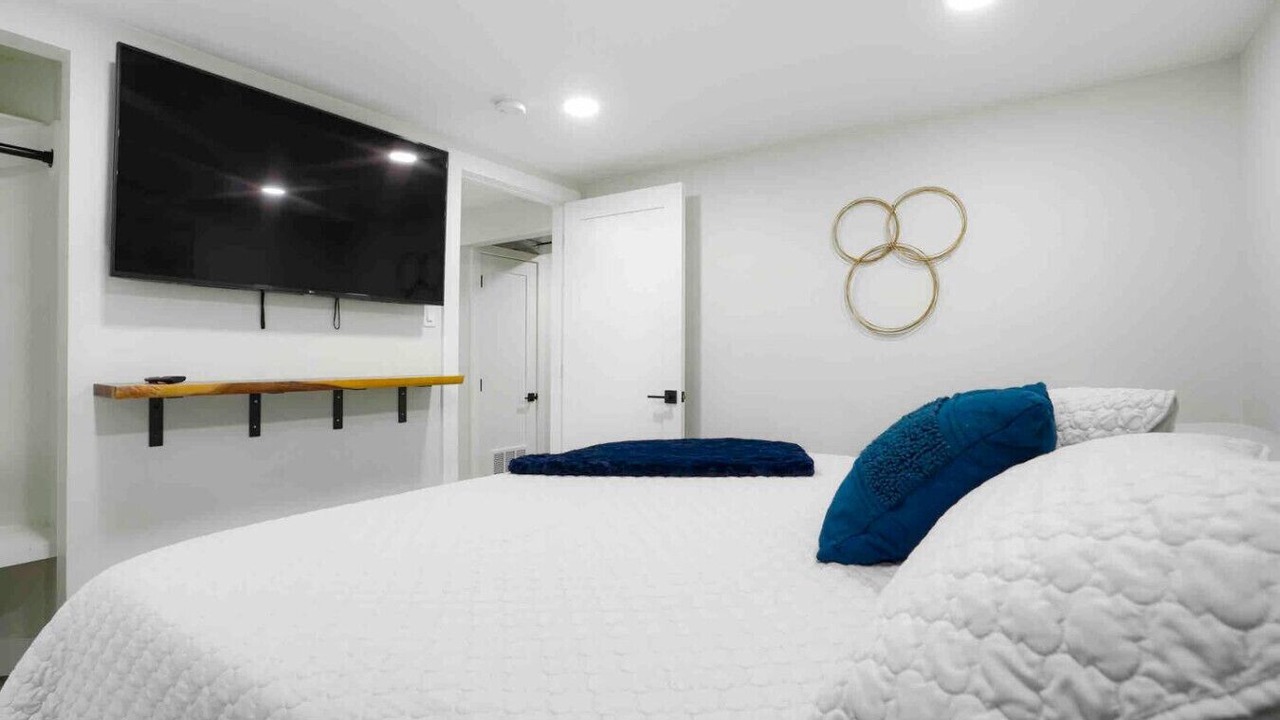 Photo of Bedroom in Aurora