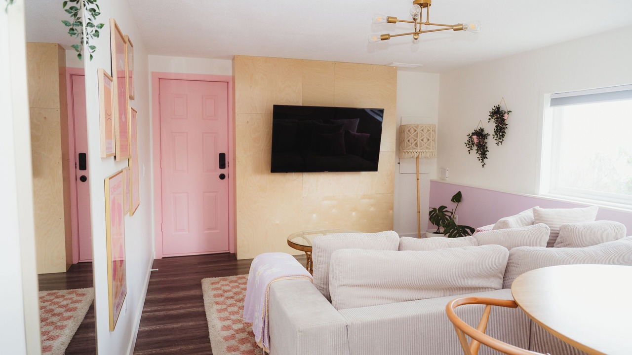 Photo of Livingroom in Central Okanagan