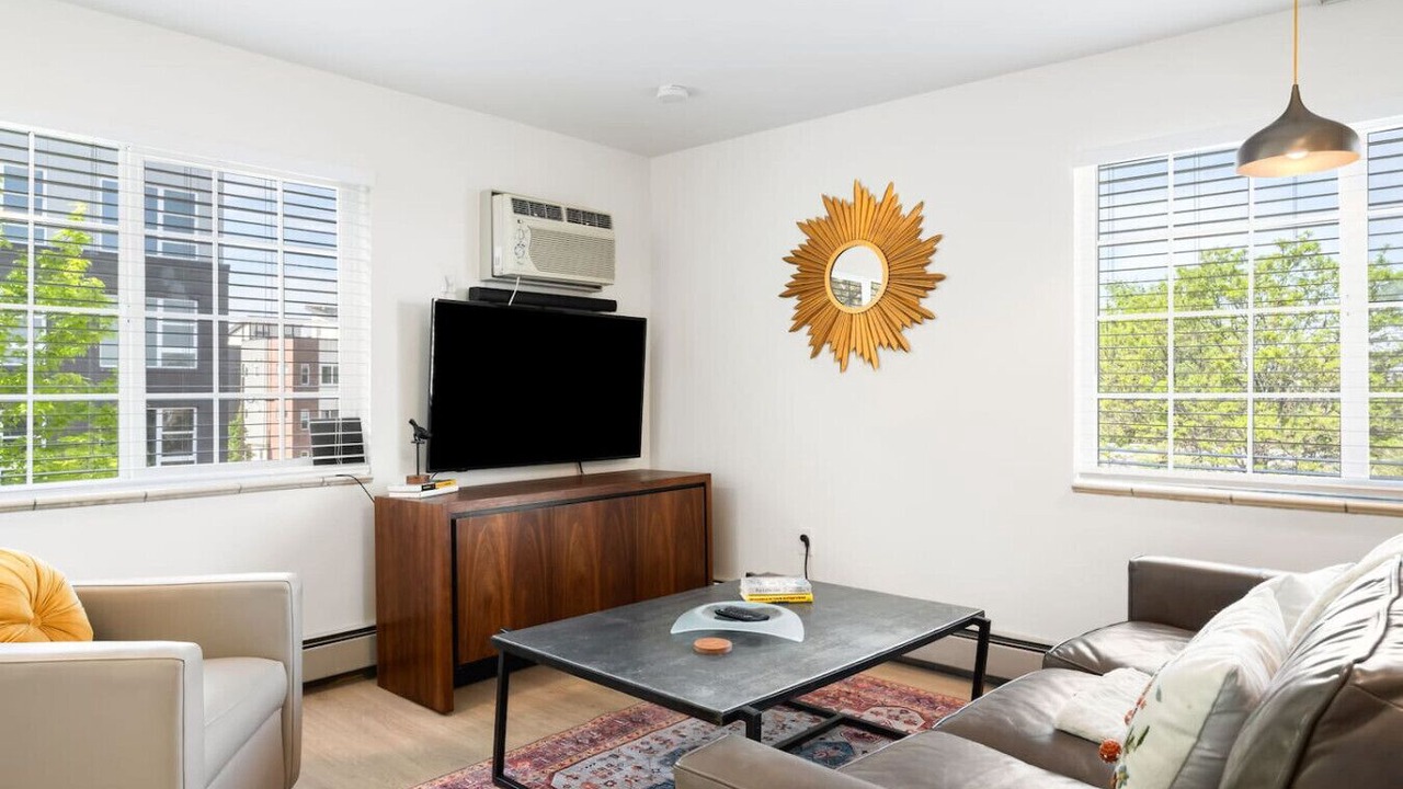 Photo of Livingroom in Englewood