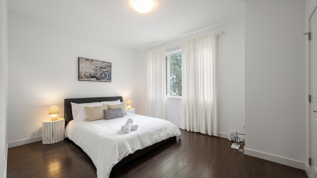 Photo of Bedroom in Jasper Place