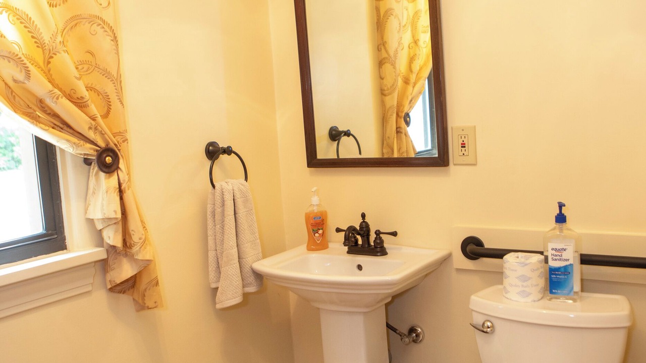 Photo of Bathroom in Richfield