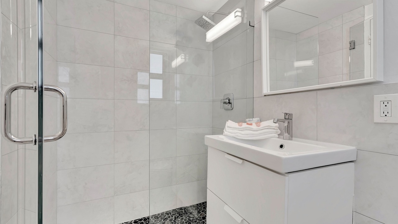 Photo of Bathroom in Bermuda Riviera