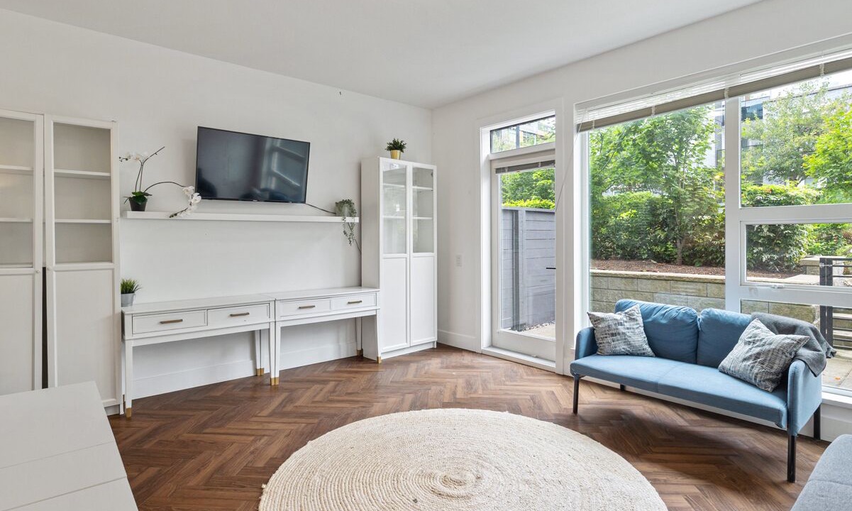 Photo of Livingroom in Burnaby