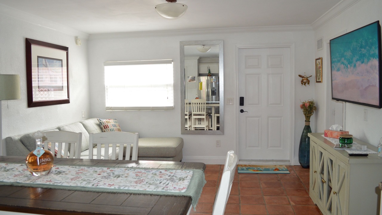 Photo of Livingroom in Grandview Heights