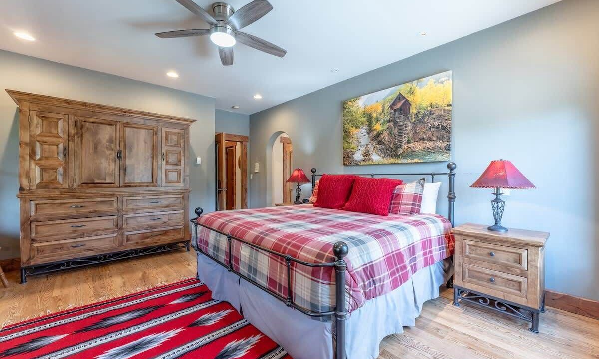 Photo of Bedroom in Crested Butte