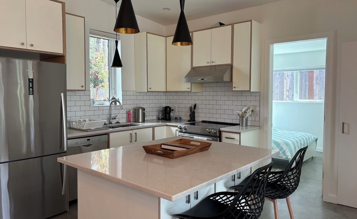 Photo of Kitchen in Saanich West