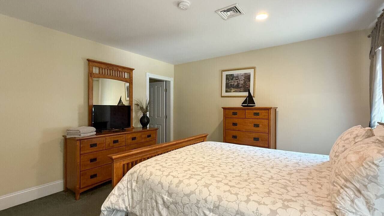 Photo of Bedroom in North Conway