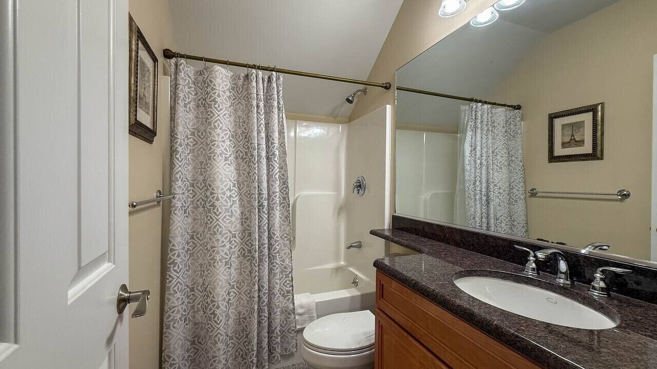 Photo of Bathroom in North Conway