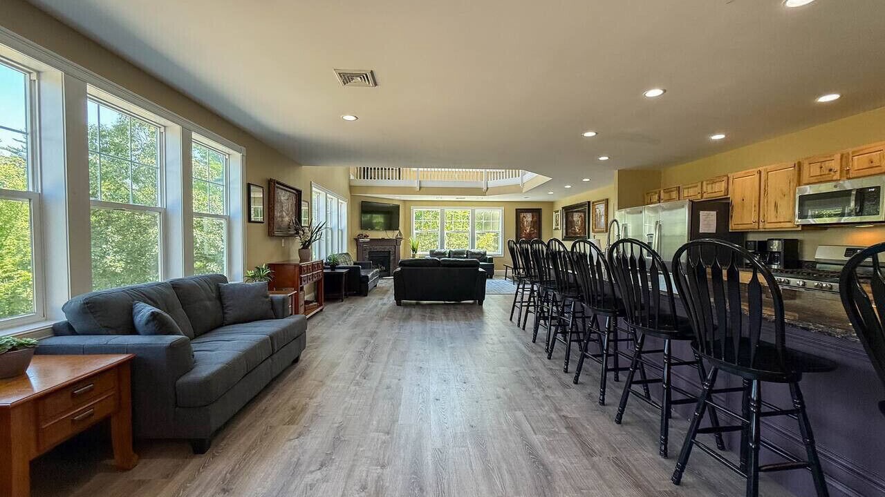 Photo of Livingroom in North Conway
