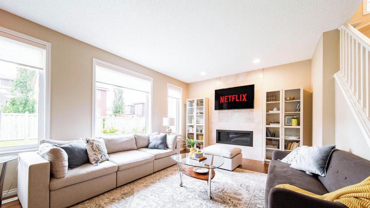 Photo of Livingroom in West Edmonton