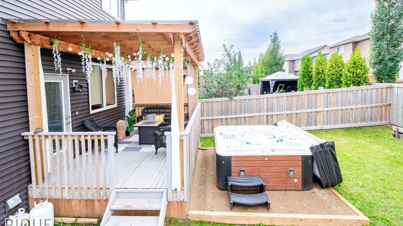 Photo of Patio Balcony in West Edmonton