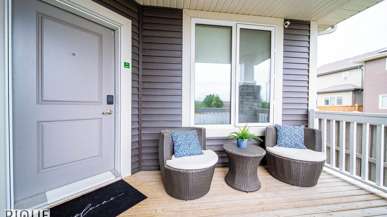 Photo of Patio Balcony in West Edmonton