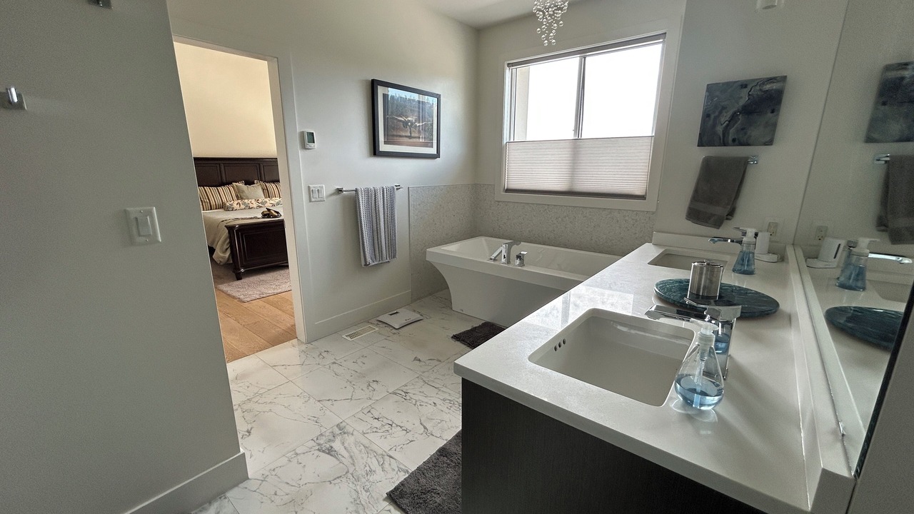 Photo of Bathroom in North Glenmore