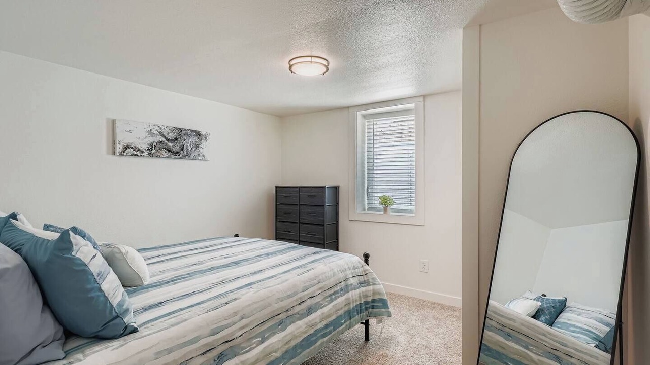Photo of Bedroom in Rosedale