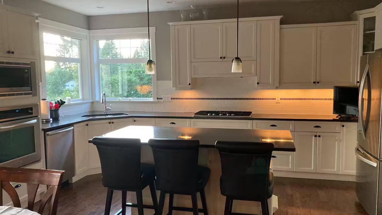 Photo of Kitchen in Shawnigan Lake