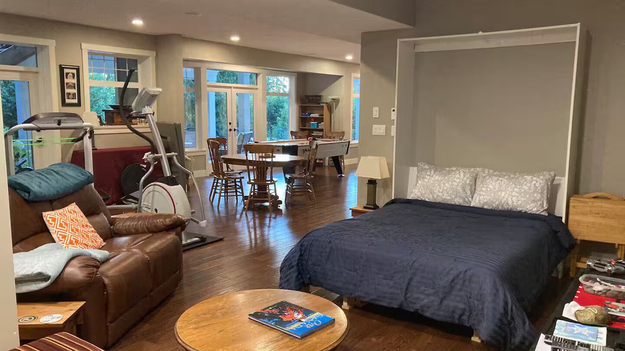 Photo of Bedroom in Shawnigan Lake
