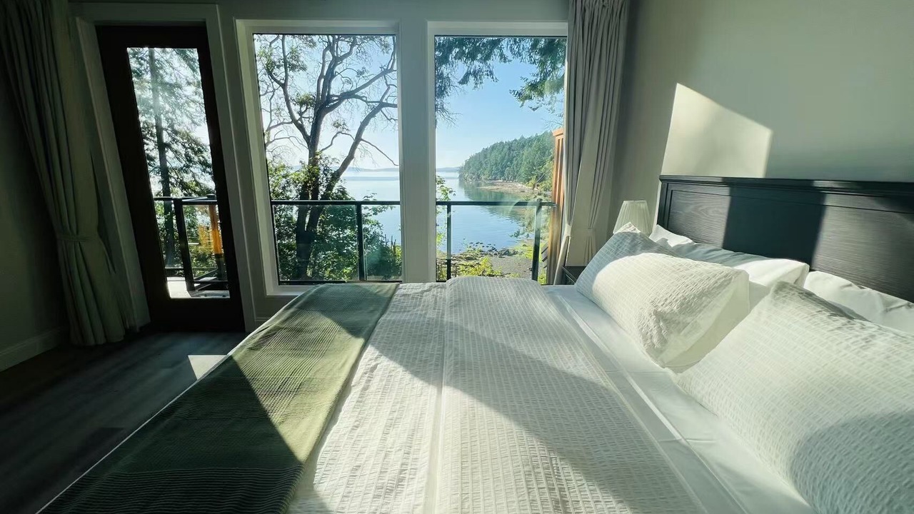 Photo of Bedroom in Yellow Point
