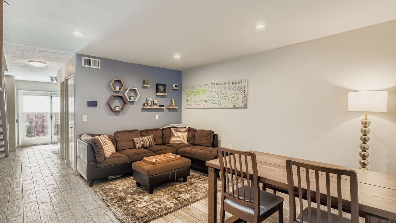 Photo of Bedroom in Lincoln Park