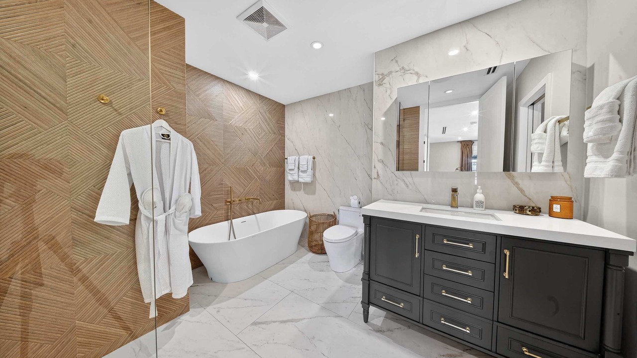 Photo of Bathroom in East Fort Lauderdale