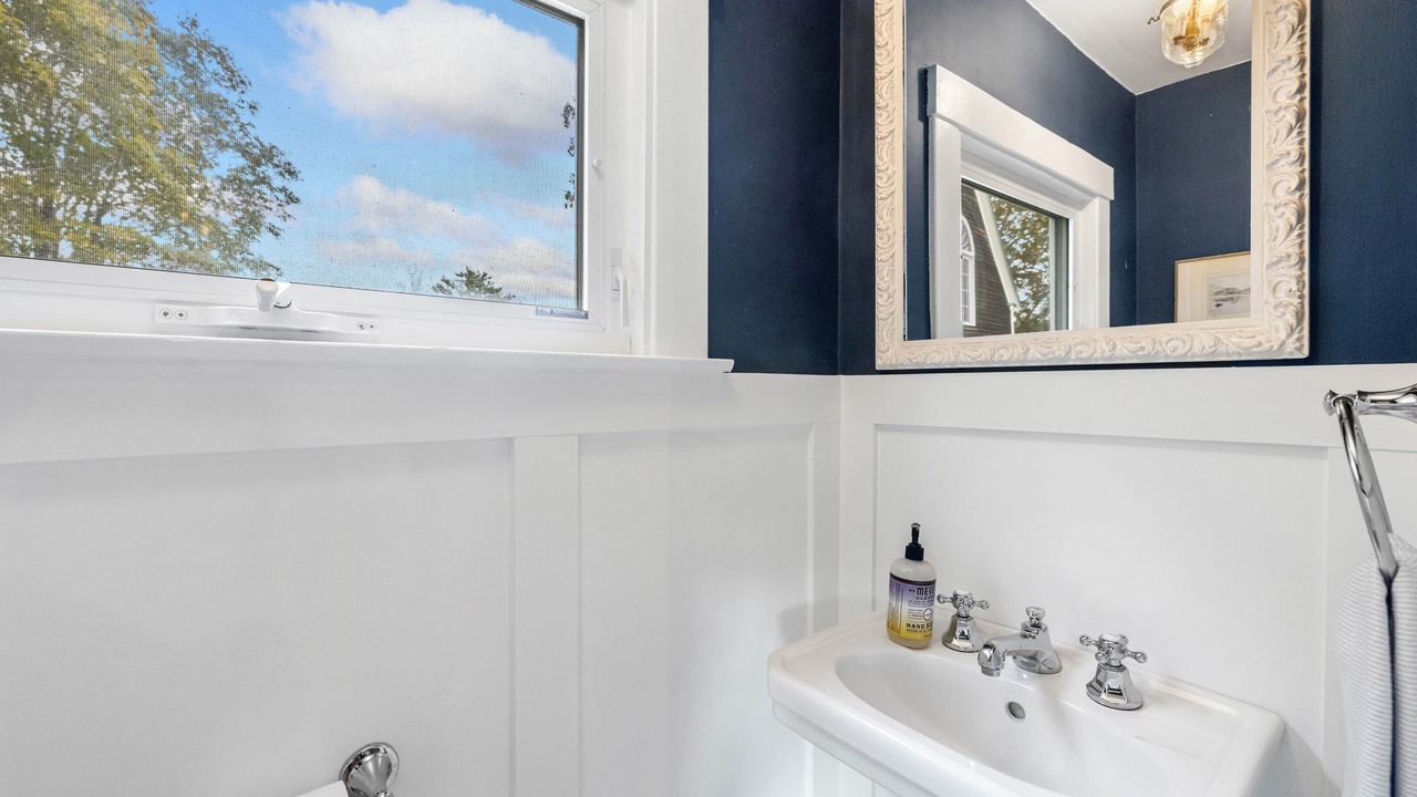 Photo of Bedroom in Cape Porpoise