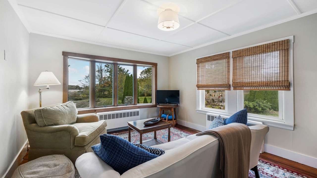 Photo of Livingroom in Cape Porpoise