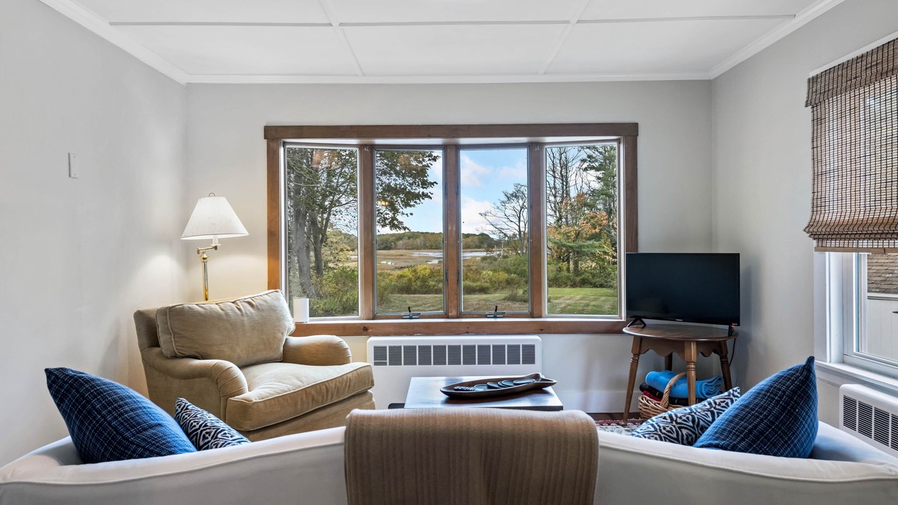 Photo of Livingroom in Cape Porpoise