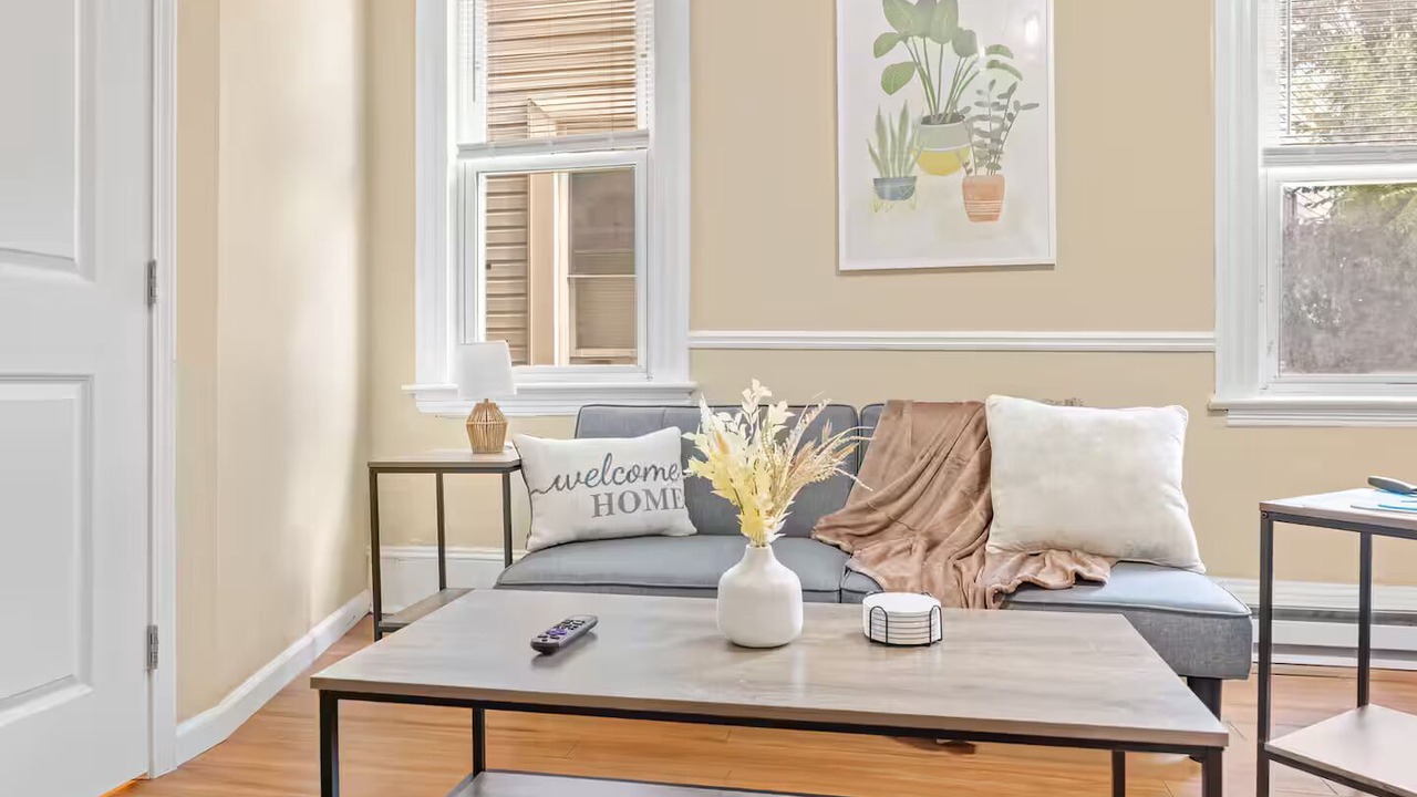 Photo of Livingroom in Little Italy