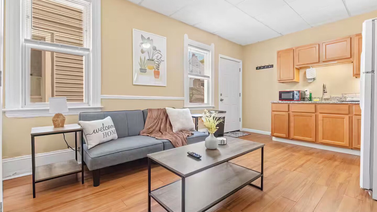 Photo of Livingroom in Little Italy