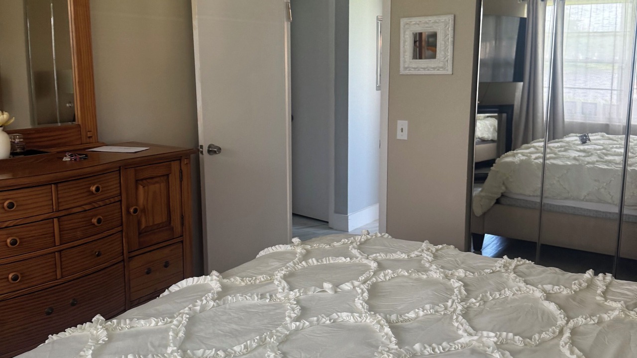 Photo of Bedroom in Hamptons at Boca Raton