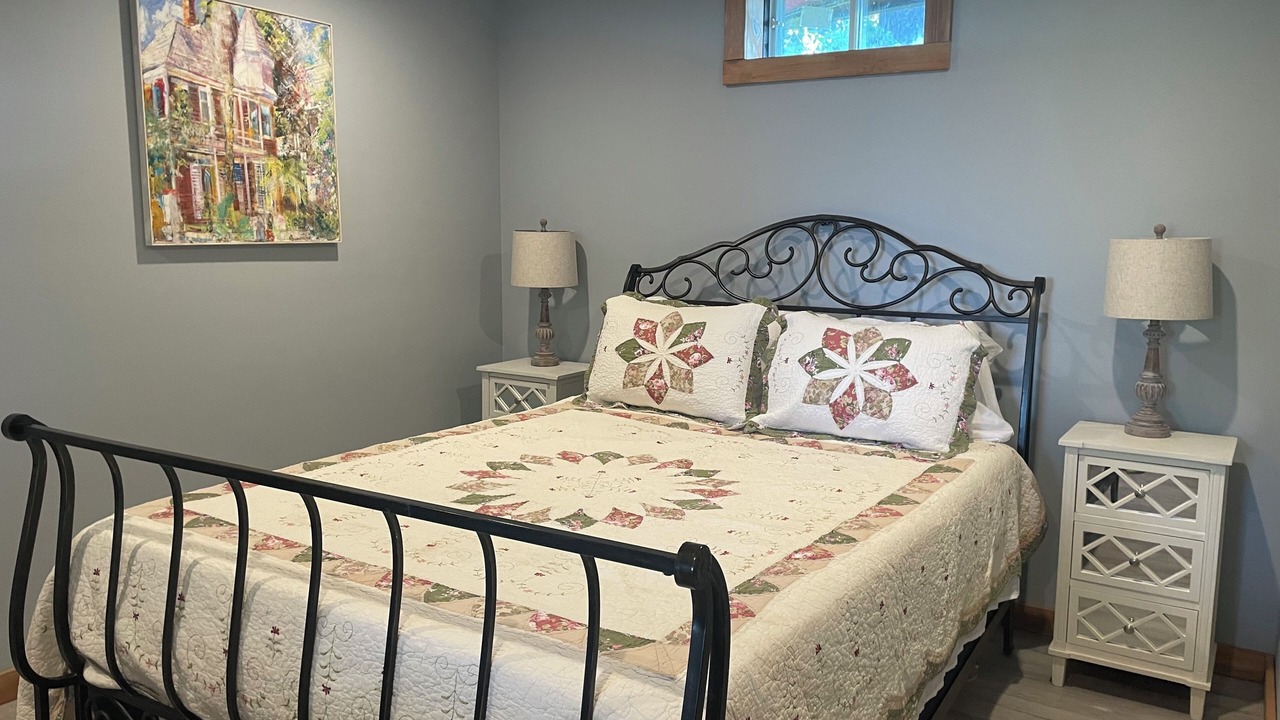 Photo of Bedroom in Crown Point