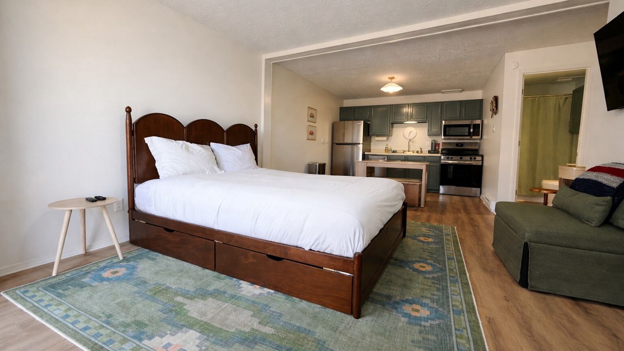 Photo of Bedroom in Red River