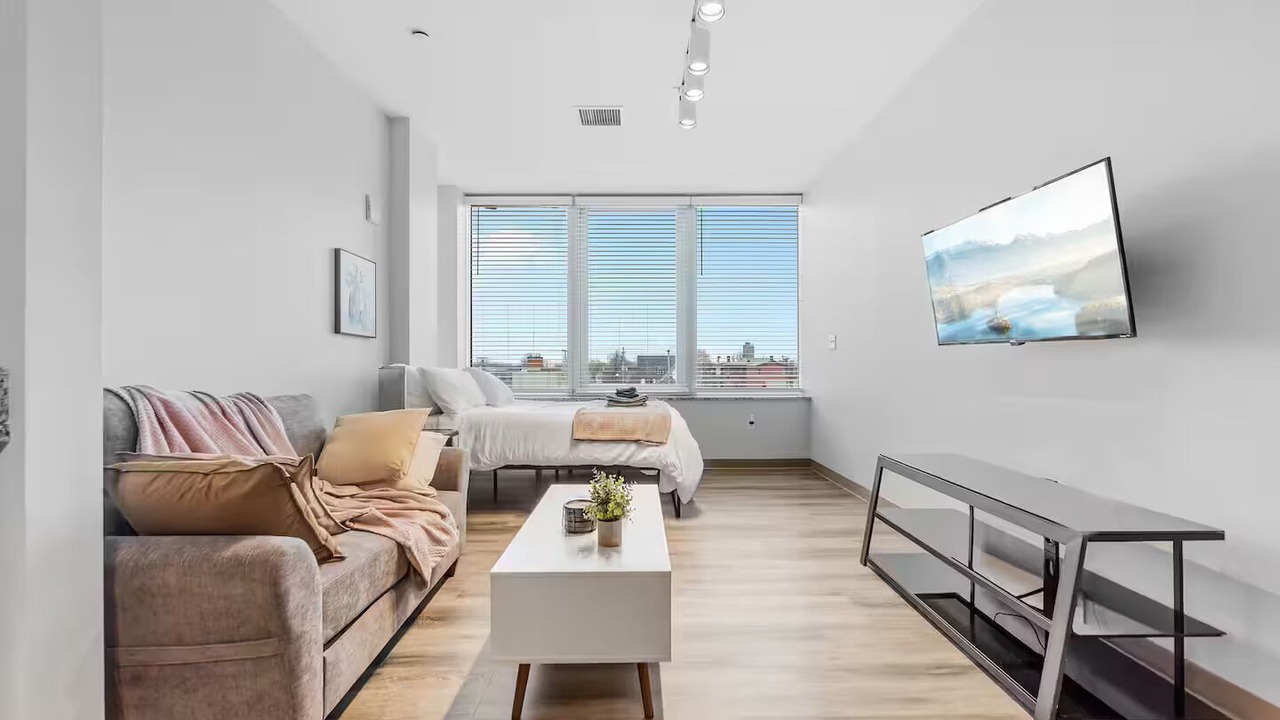 Photo of Livingroom in Cleveland